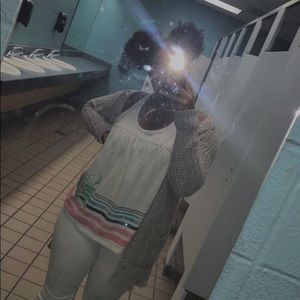 Meet your Posher, Quedence